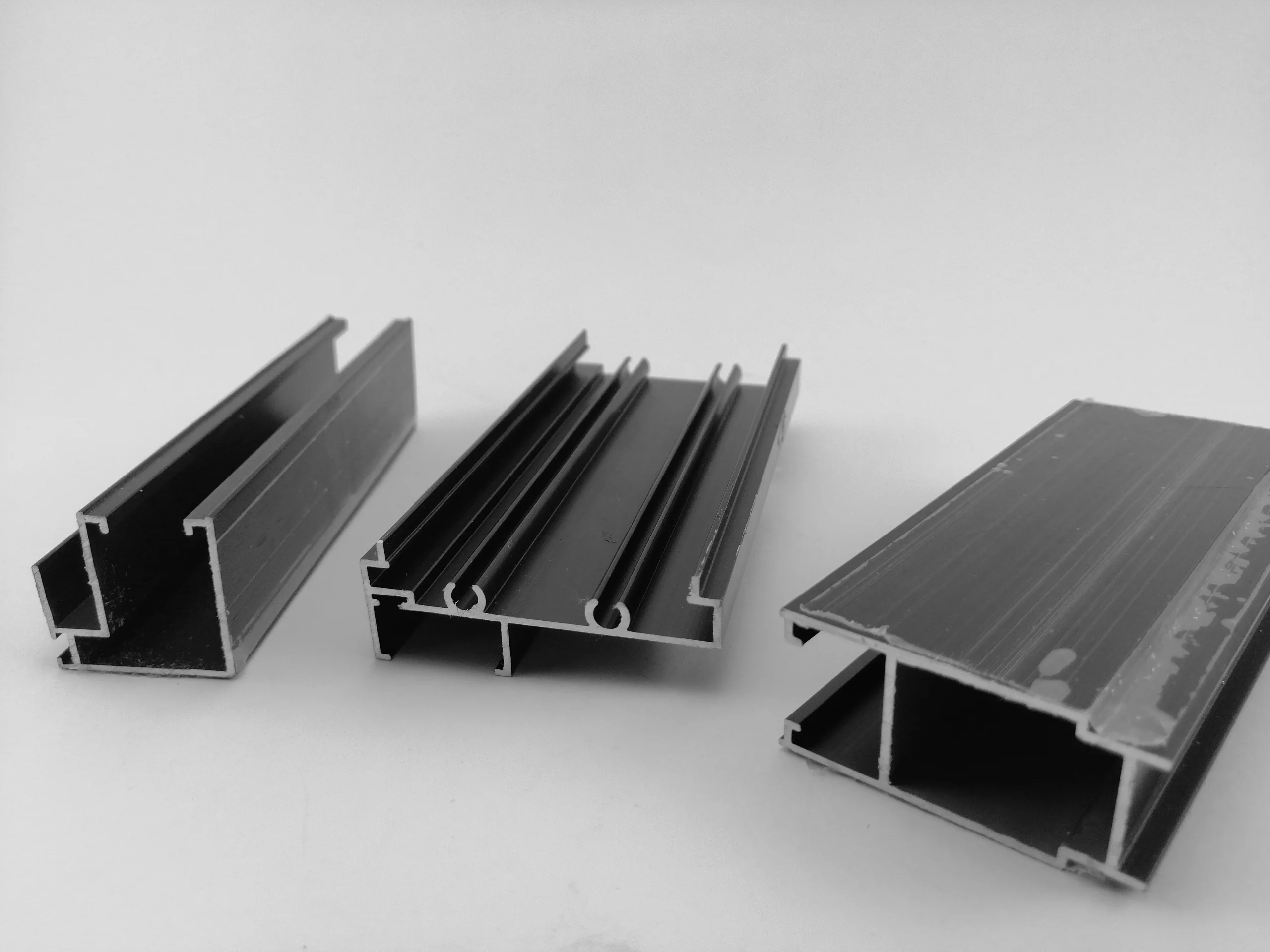 Marco Superior de Hoja 5021 | Perfil de aluminio para sistemas de ventanería 5020