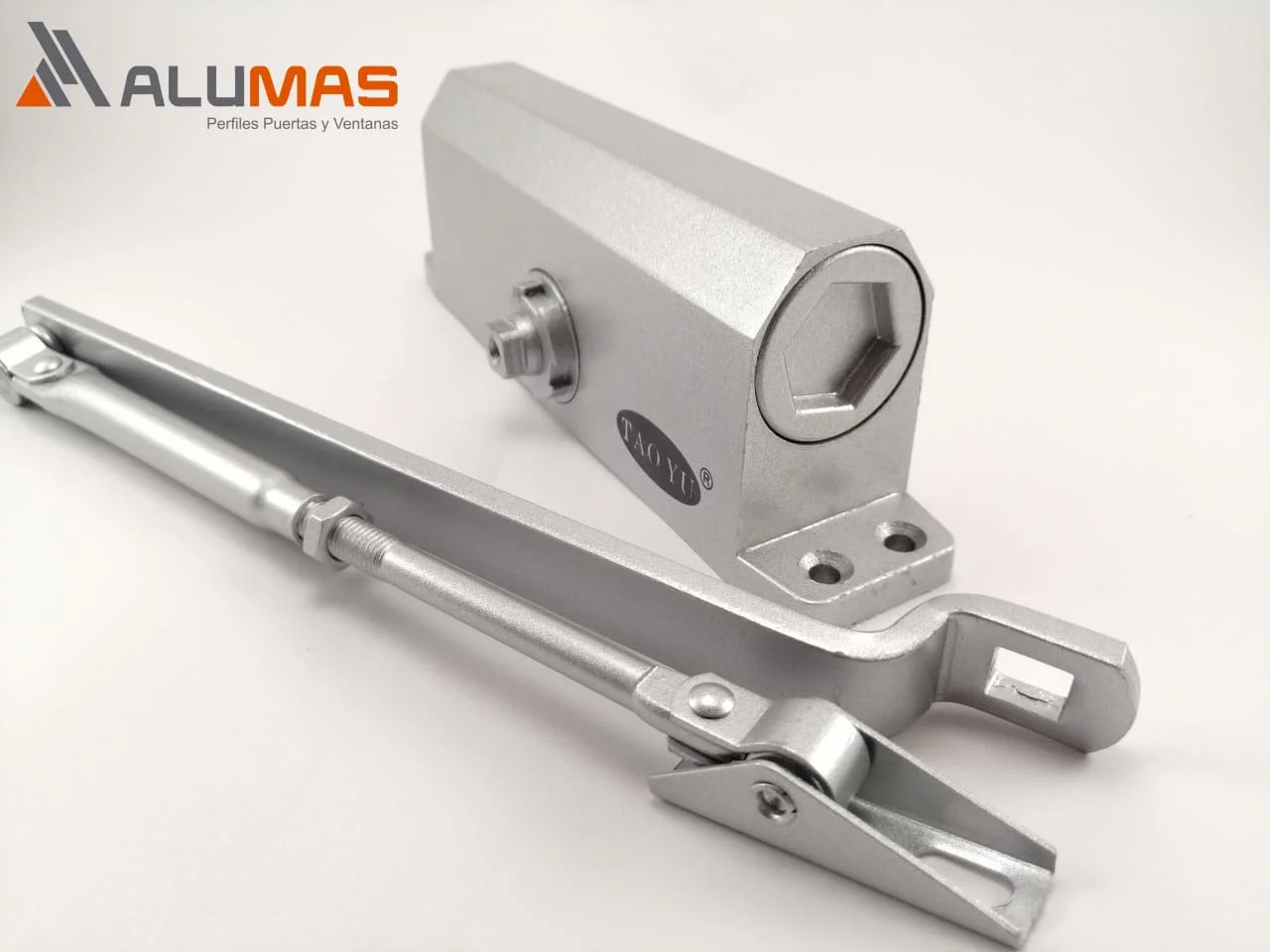 Barra de empuje | Perfil de aluminio para sistemas de puerta de lujo